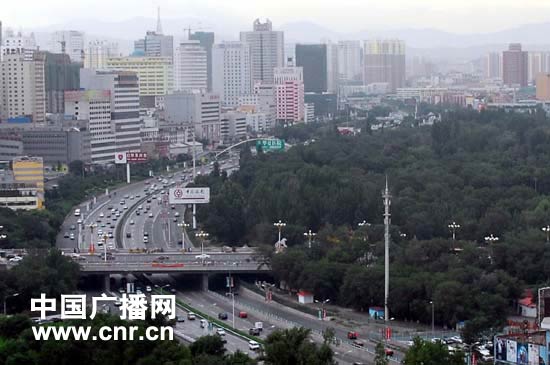乌鲁木齐人口和兰州那个人多_兰州回乌鲁木齐路线图