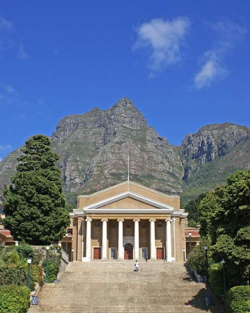 开普敦大学:桌山下的象牙塔