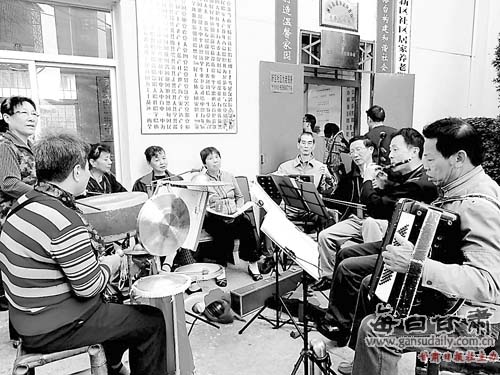 兰州常驻人口_兰州频繁 备粮草 就为2030年常住人口达到800万(3)