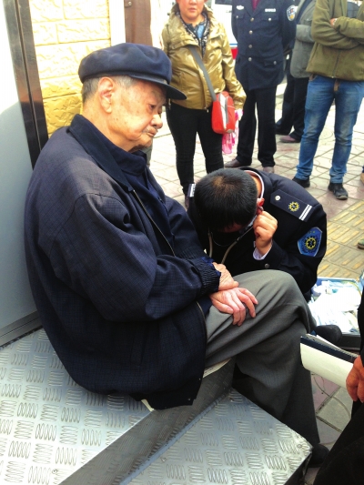 中国老人人口_学者 中国新人口问题正快速积累 犹如定时炸弹(3)