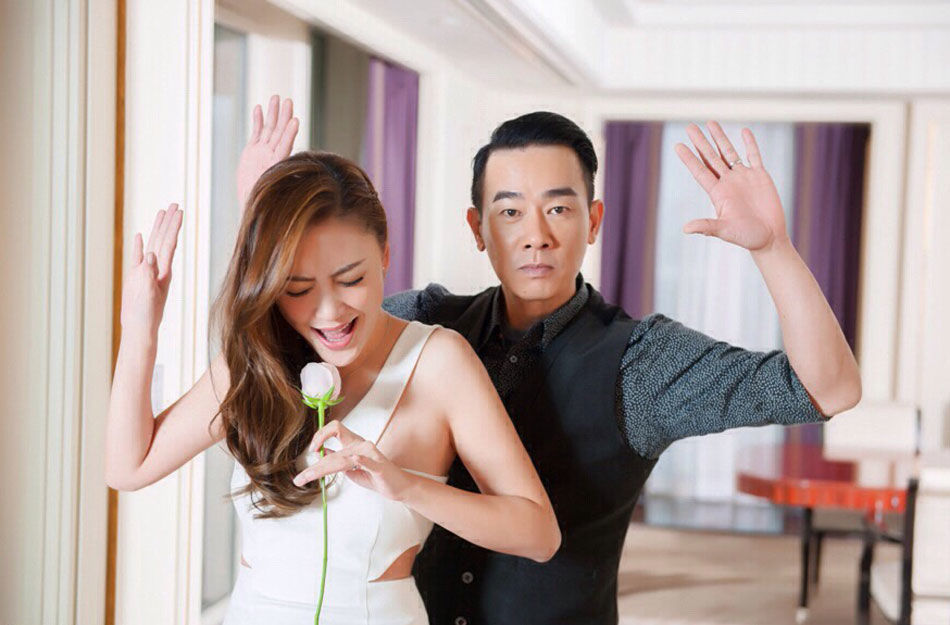 陈小春的婚纱照_陈小春应采儿婚纱照(2)