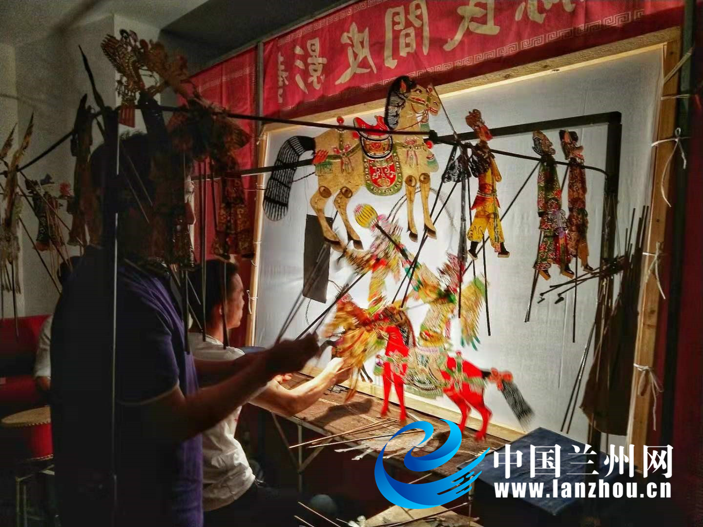 庆阳窑居人口_庆阳香包(3)