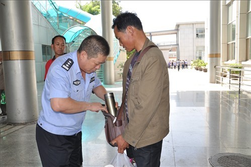 《兰州好人》杨海军:铁路安全的"守卫者"