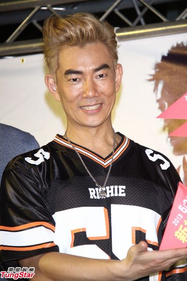 任贤齐欲包岛补办婚礼 感谢女友一路相陪