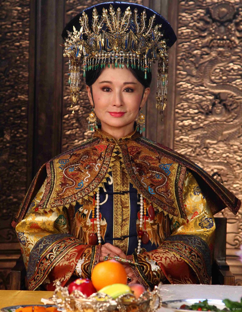 倾城绝恋 潘迎紫逆生长 曝旧照今昔对比