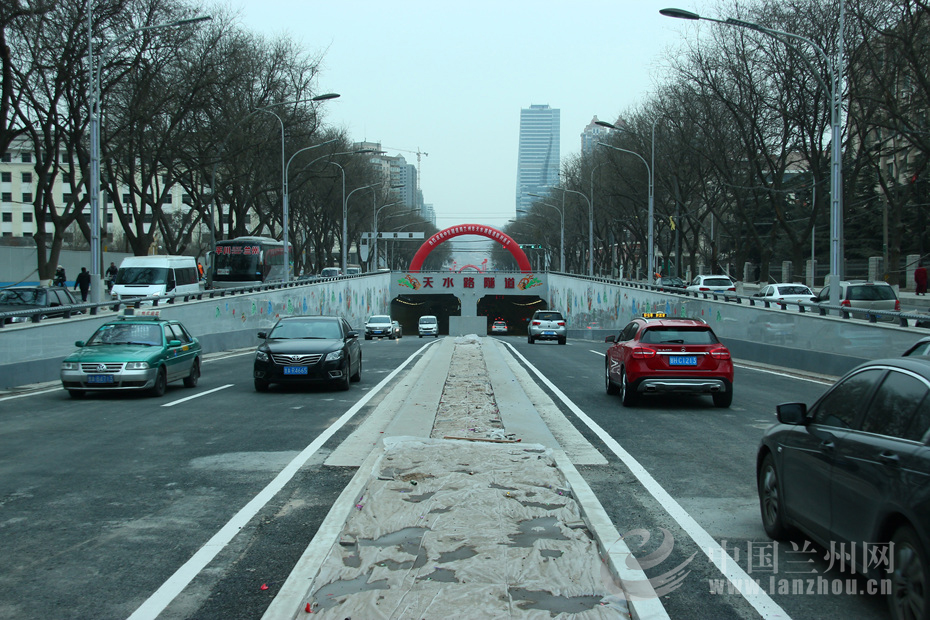 天水路下穿读者大道"下穿"工程 (摄影:王彦达)