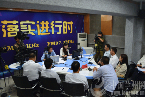 西固区走进落实进行时直播间