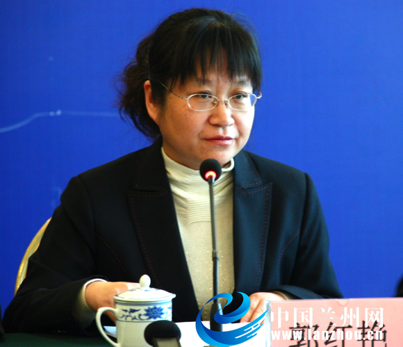 兰州铁路局客运处副处长郭红艳