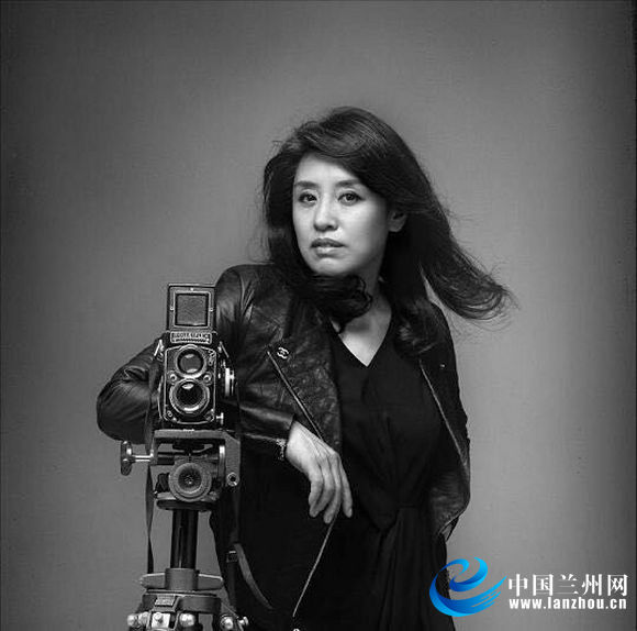 李敬泽 欧阳江河 翟永明 张清华6月25日抵兰热议中国当代诗歌