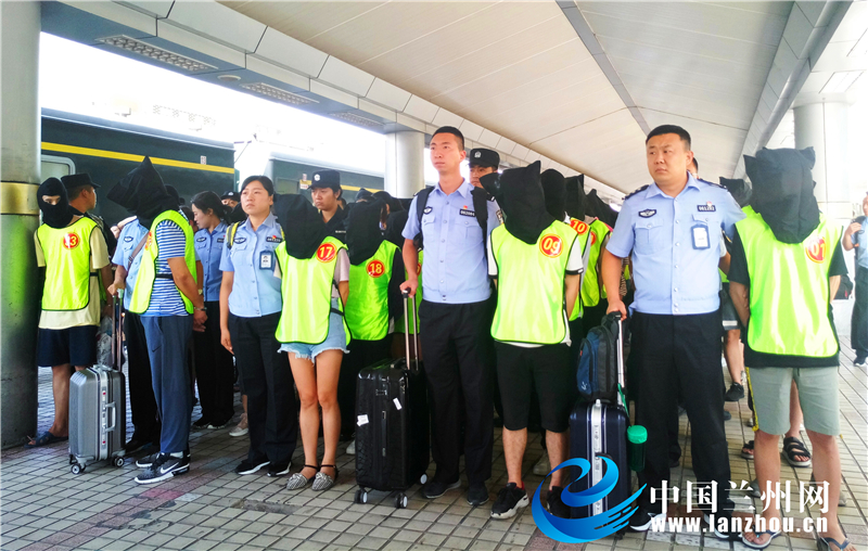 警方破获比特币网络诈骗_警方破获股票诈骗_珠海警方破获网络大案