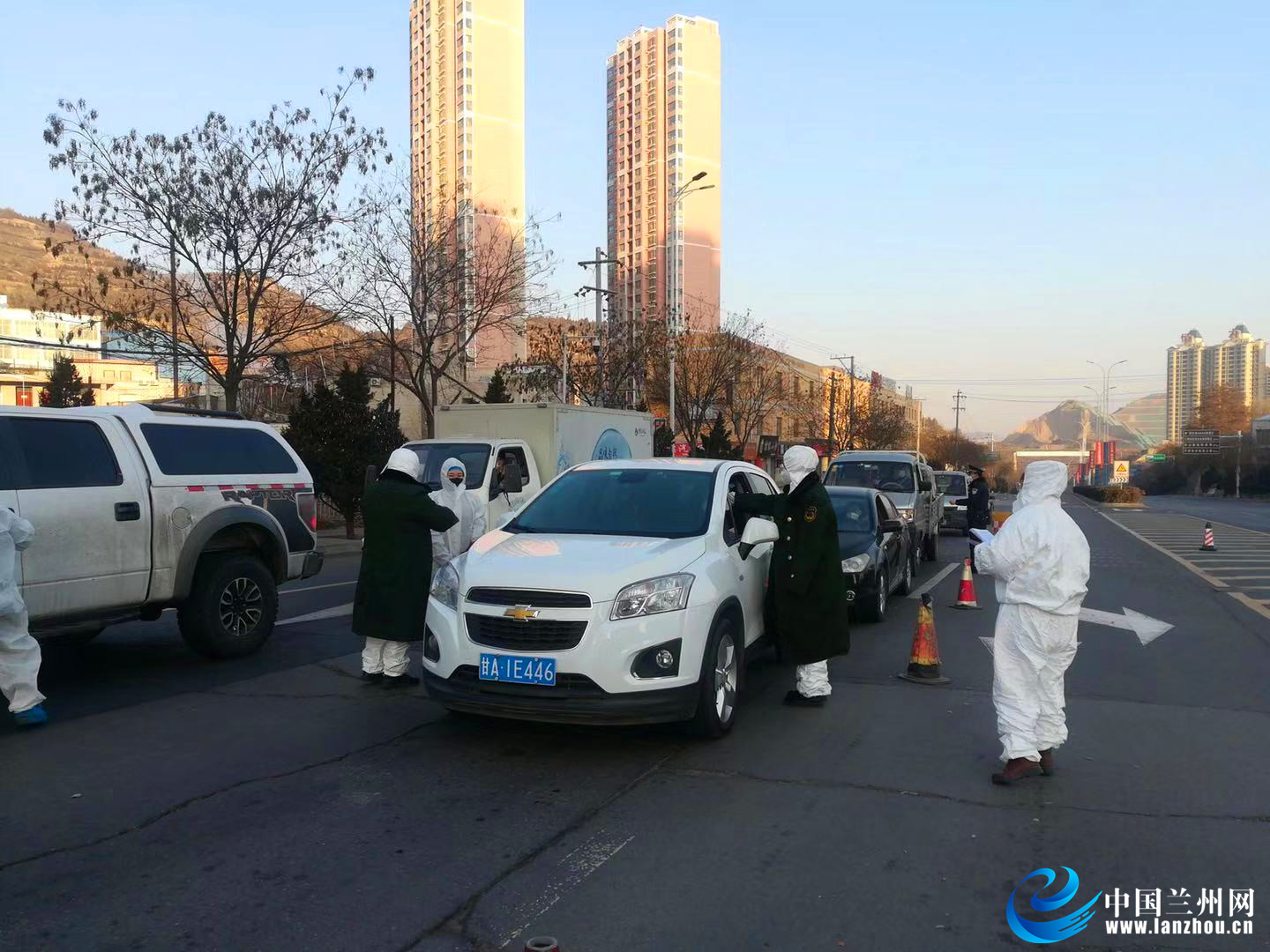 榆中县和平镇"三查三防三提醒"筑牢抗击疫情最强防线