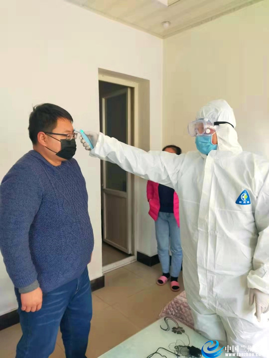 榆中县和平镇"三查三防三提醒"筑牢抗击疫情最强防线