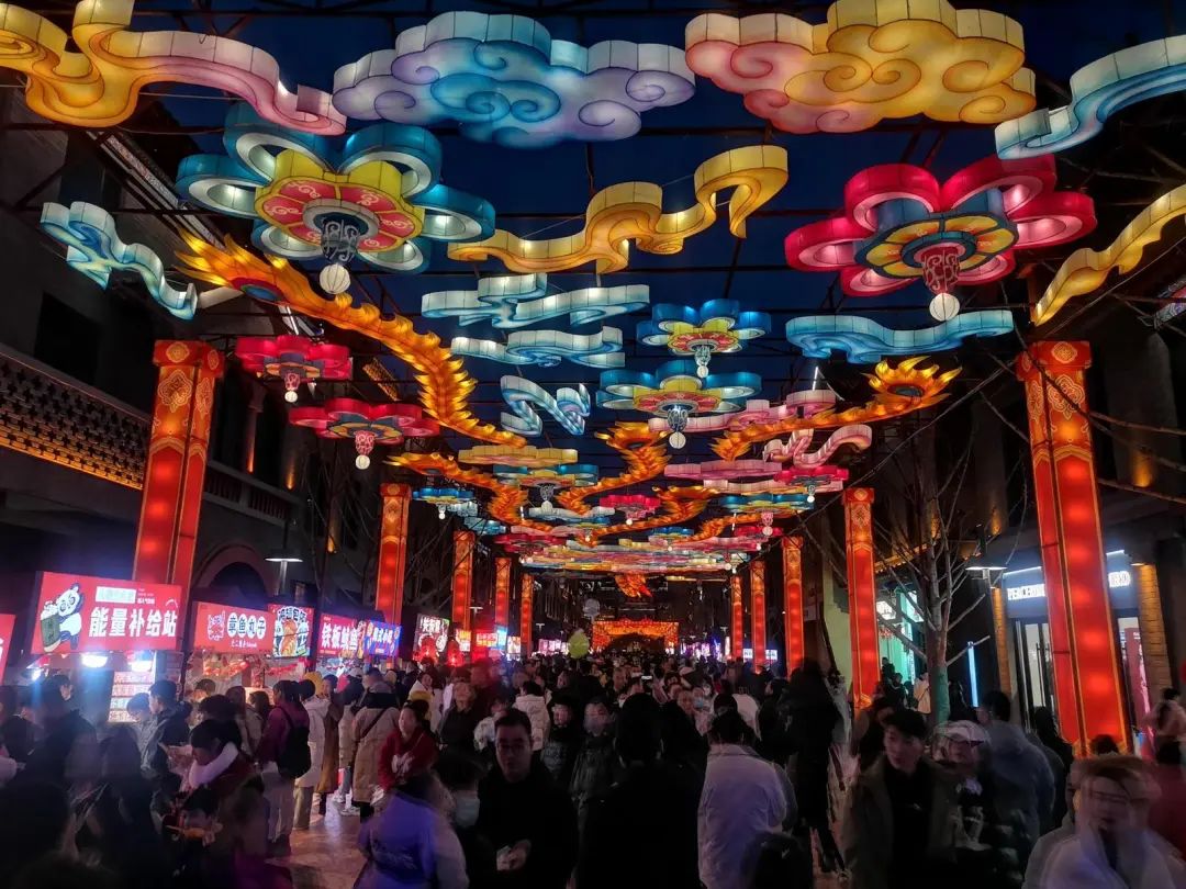 迎客443.65万,揽金16亿元!兰州迎来史上最火爆春节假期 _中国兰州网