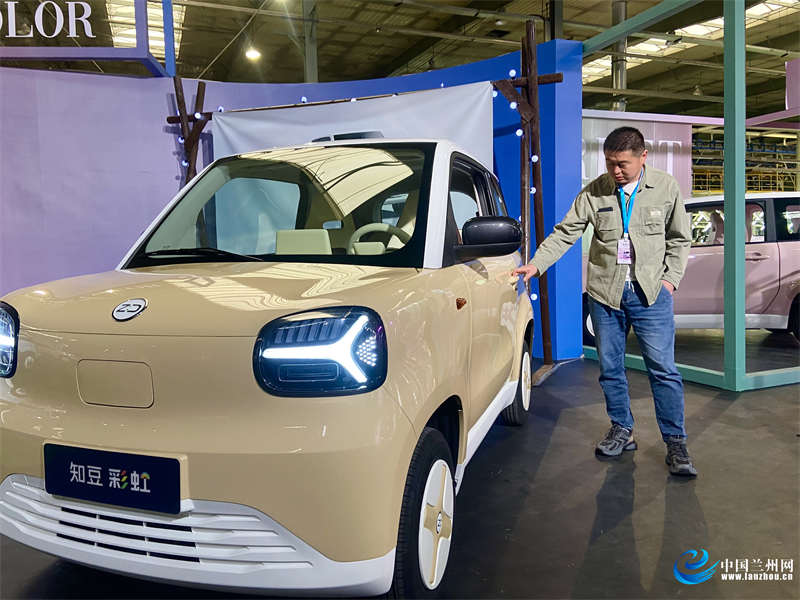 兰州知豆汽车打造市场新标杆首款28亿种海量潮流焕肤微型电动汽车发布